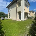 Costantin Pool And Garden